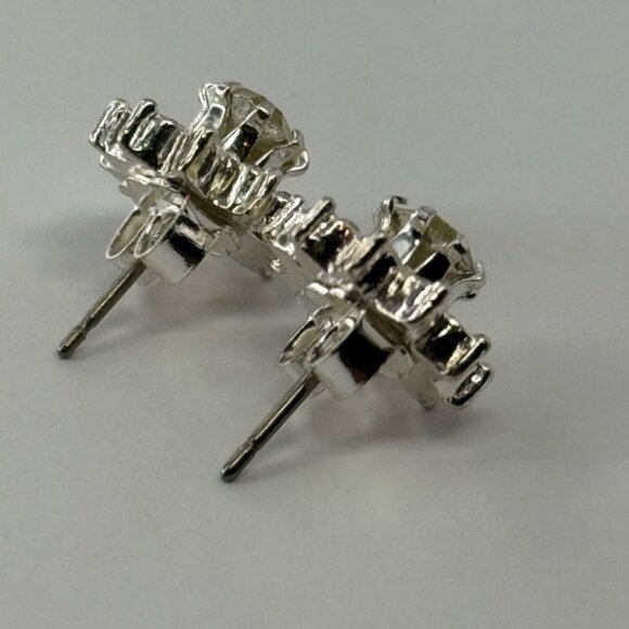 Vtg Avon adaptable sparkly stud earrings - Picture 6 of 9